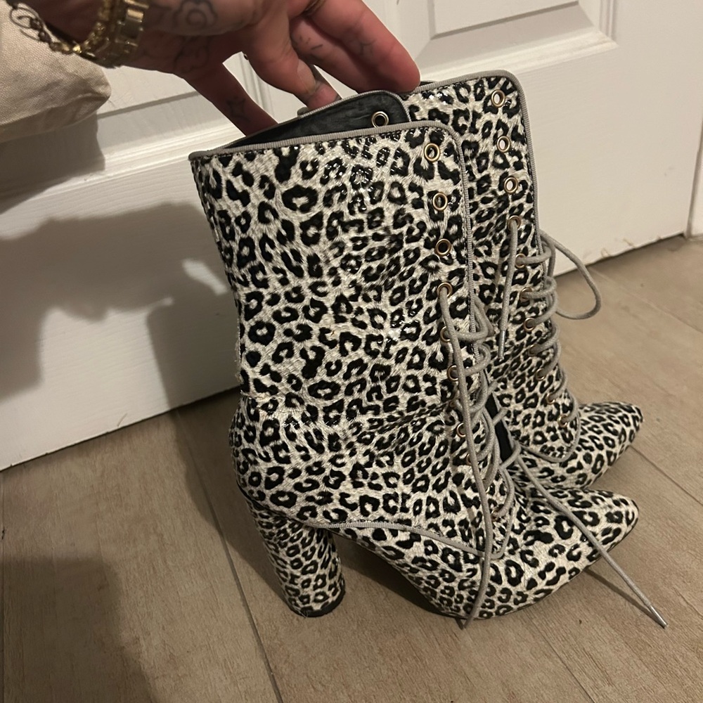 Leopard Print Lace-Up Women's Ankle Boots - Black & White